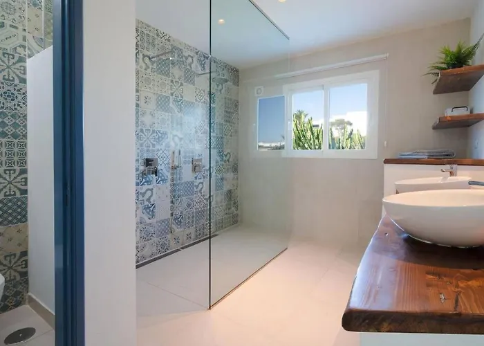 Luxurious A2 In A Quiet Complex With Pool 100m From The Sea Apartamento *