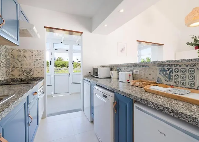 Luxurious A2 In A Quiet Complex With Pool 100m From The Sea Apartamento *