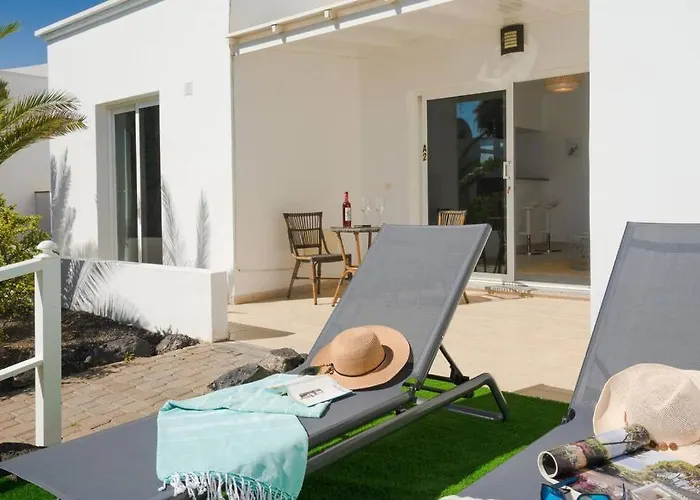 Luxurious A2 In A Quiet Complex With Pool 100m From The Sea * Charco del Palo