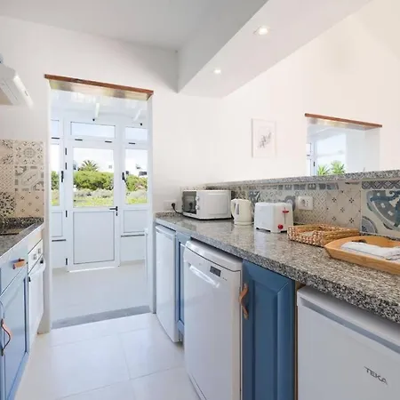 Luxurious A2 In A Quiet Complex With Pool 100m From The Sea Daire *