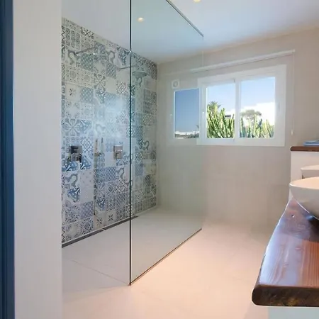 Luxurious A2 In A Quiet Complex With Pool 100m From The Sea Daire *