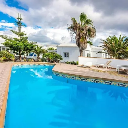 Luxurious A2 In A Quiet Complex With Pool 100m From The Sea Daire
